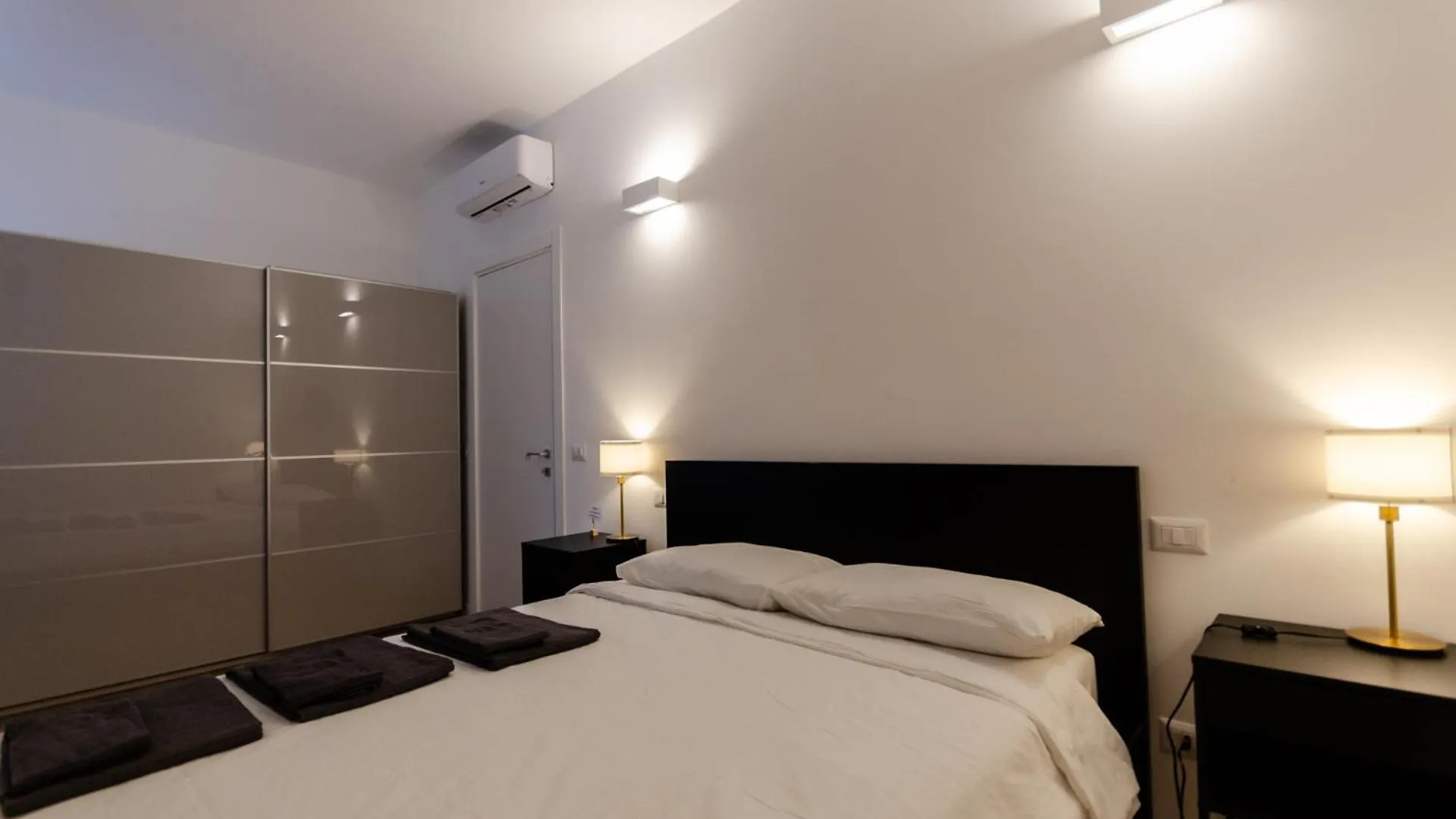 Buenos Aires Apartment Milan Italy